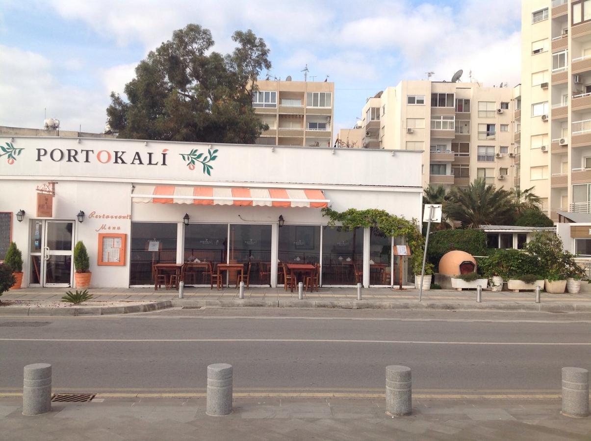 Mikis'S Seagate Studio Aprt. Larnaca Exterior photo